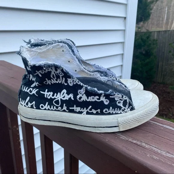 Converse CT Sketched Hi Black / White 100033f Shoes Barely Used Size 5 - Picture 4 of 10